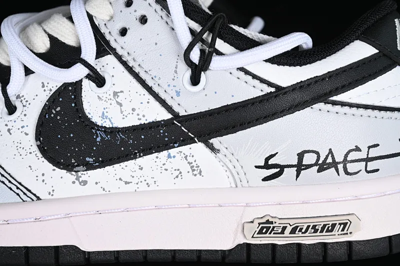 All categories Nk SB Dunk series Nk SB Dunk Low low-top sneakers Nk Dunk Low Skywalker black and white gray summer simple SB strap low-top casual sneakers DD1391-100